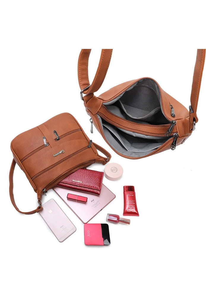 Womens Classic Shoulder Bag image 5