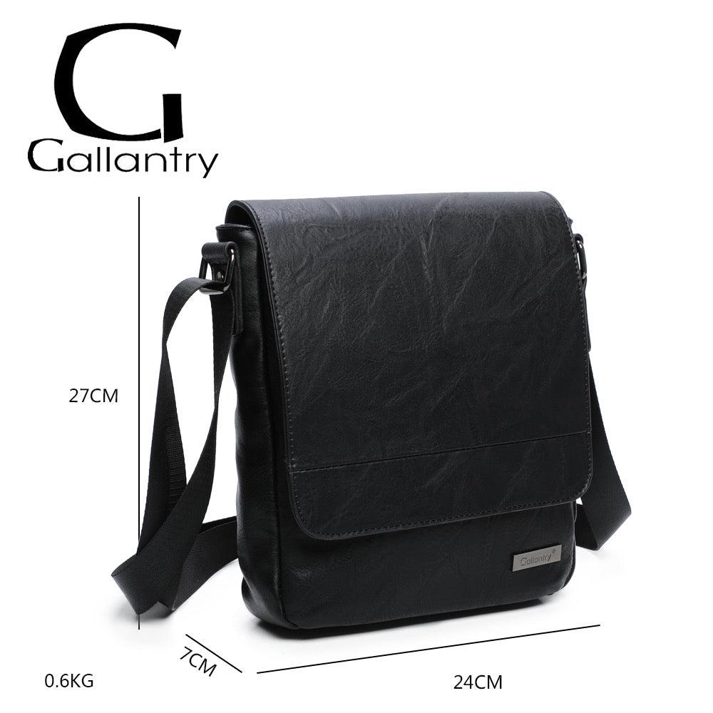 Unisex Leather Shoulder Bag image 1